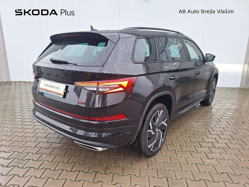 Škoda Kodiaq (2023) 2.0TSI / 180 kW / 7DSG / 4x4 / - fotka 2 z 35