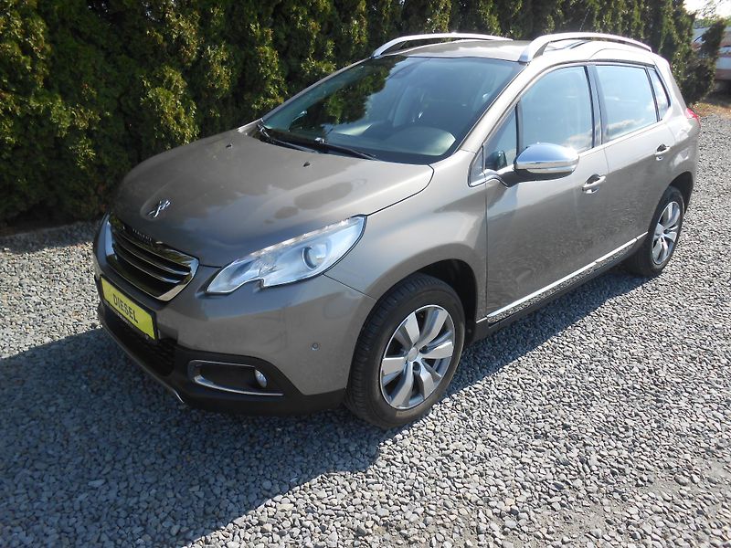 Peugeot 2008 1.6HDi, NAVI. CHROM,ALU - fotka 34 z 39