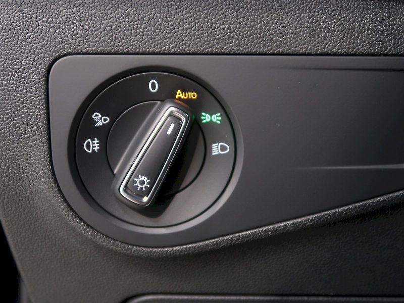 Volkswagen Tiguan (2022) EDICE URBAN 2.0TDI 110KW 4x4 D - fotka 32 z 35