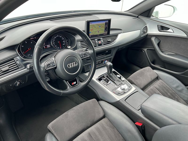 Audi A6 (2018) Avant S-line 2.0 TDi 140kW LED - fotka 13 z 41