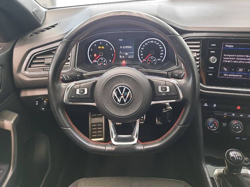 Volkswagen T-Roc (2022) Sport 1.5 TSI (110kW/150k) - fotka 5 z 21