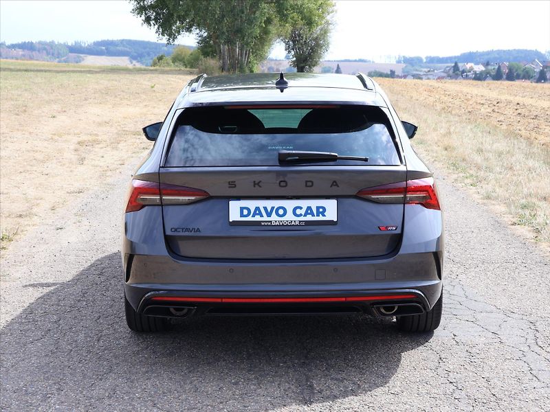 Škoda Octavia 2,0 TSI DSG RS DPH 1.maj CZ - fotka 6 z 31