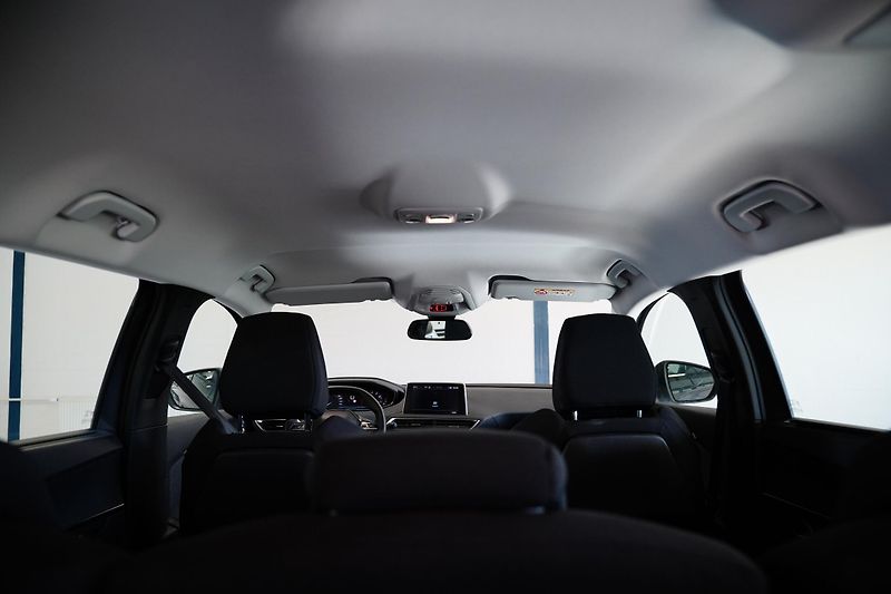 Peugeot 5008 - fotka 22 z 24
