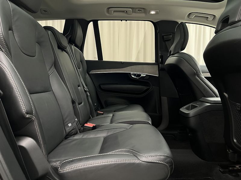 Volvo XC90 B5 AWD BRIGHT PLUS AUT 7 MÍST  - fotka 25 z 50