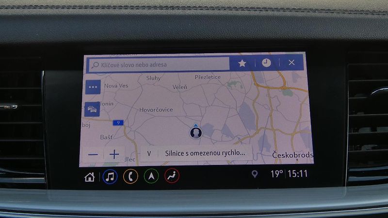 Opel Insignia 2,0 T 4x4 GSi - fotka 14 z 25