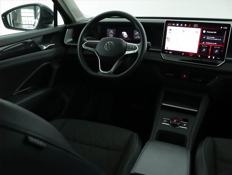 Volkswagen Tayron (2026) 1.5 eTSI - fotka 7 z 19