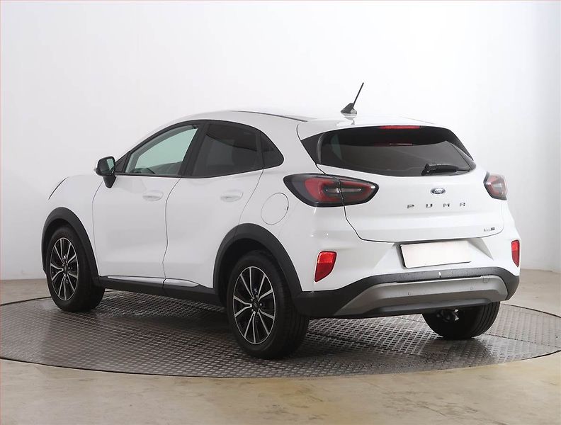 Ford Puma (2020) Navi, Tempomat, Park. senzory, - fotka 4 z 22