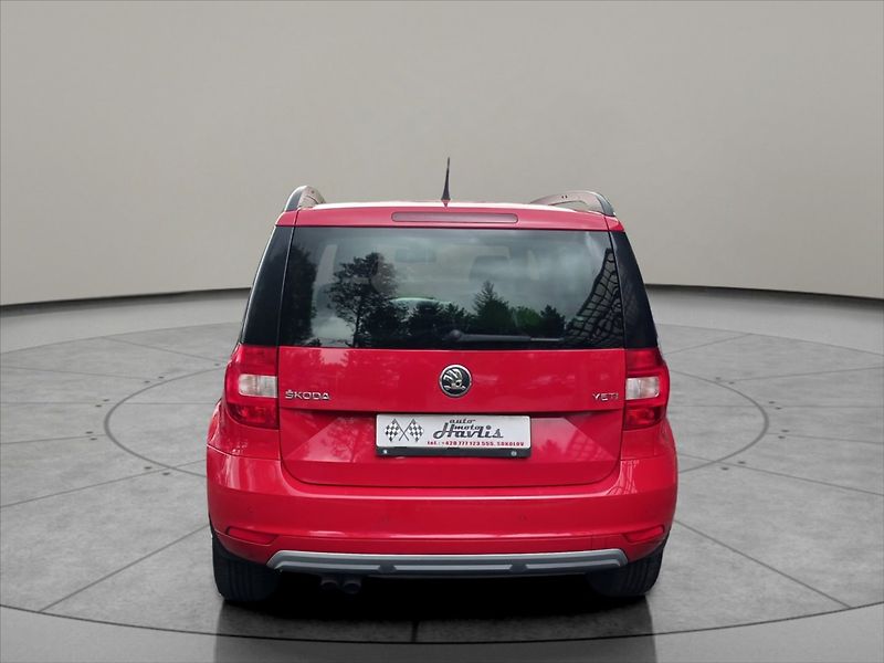 Škoda Yeti 2,0 TDI 1.majitel - fotka 6 z 16