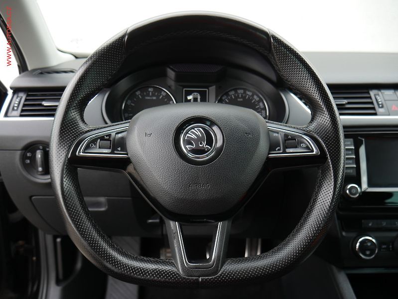 Škoda Octavia (2016) 1.4 TSi, Ambition, autoAC - fotka 13 z 18