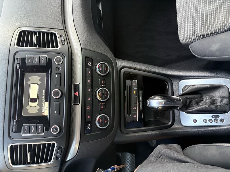 Volkswagen Sharan (2013) - fotka 7 z 9