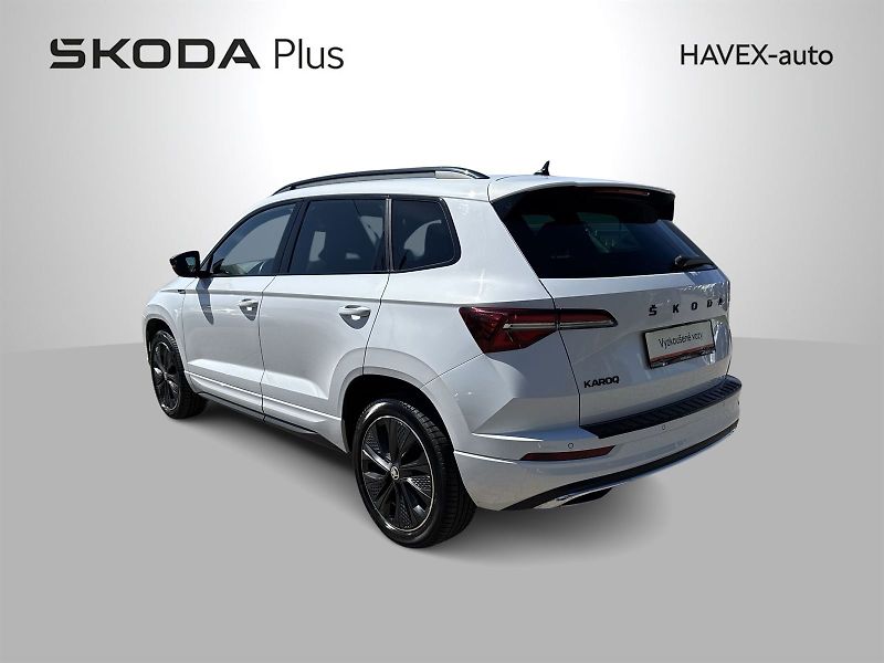 Škoda Karoq (2022) 2.0 TDI Sportline - fotka 33 z 35