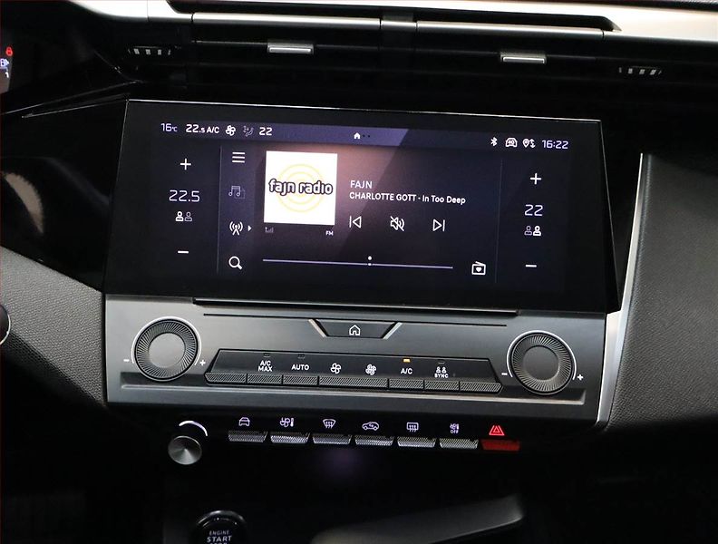 Peugeot 308 (2024) 1.2 PureTech - fotka 16 z 19