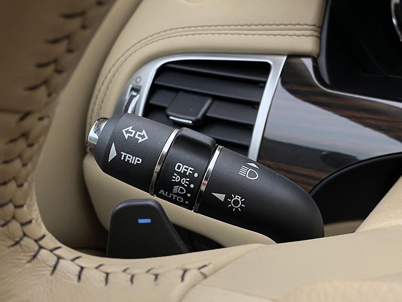 Jaguar XK 5.0 V8 283kW AUT - fotka 21 z 42