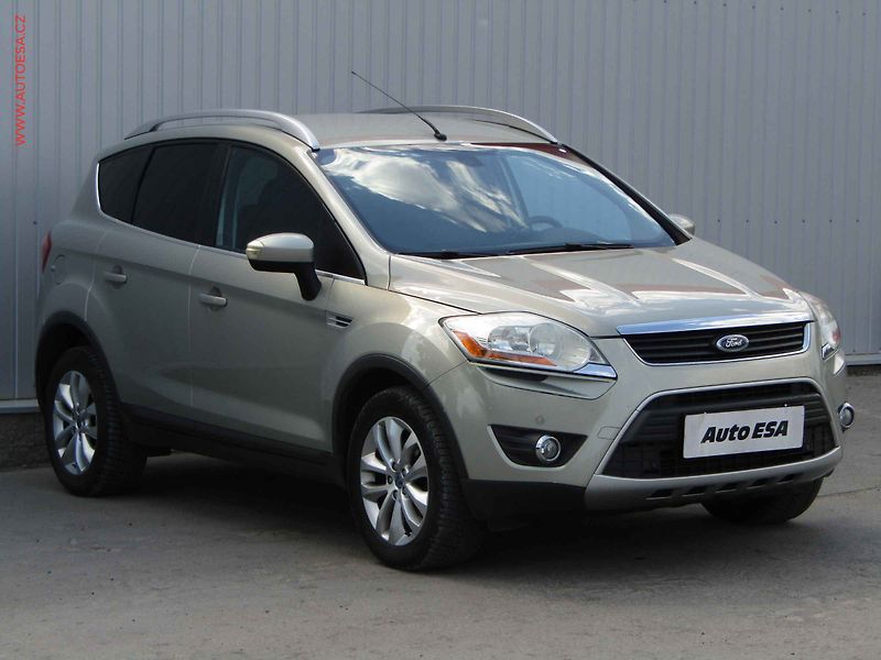 Ford Kuga (2009) 2.0 TDCi 4x4, ČR, AC, park. - fotografie inzerátu