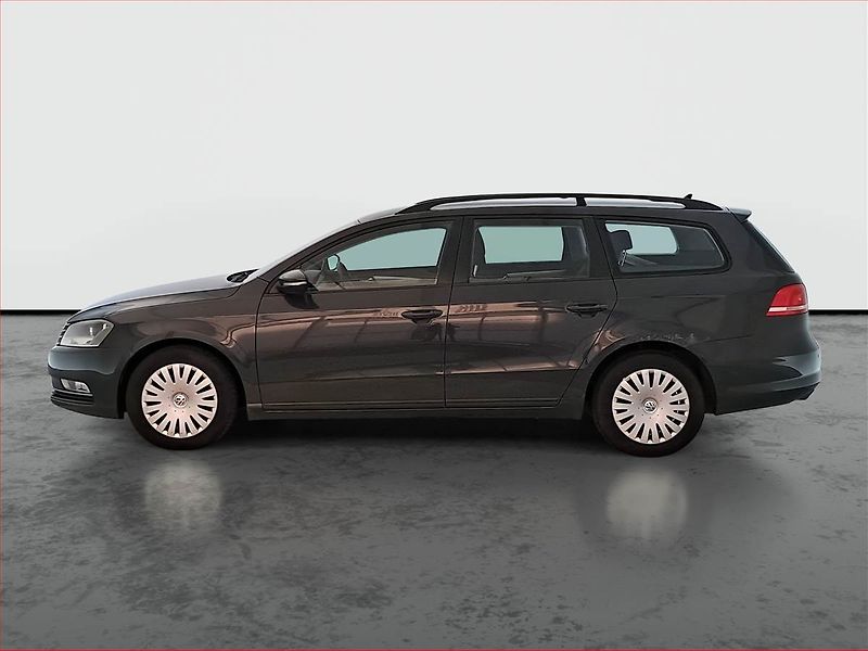 Volkswagen Passat (2011) 2.0 TDI, po STK, slušný stav - fotka 3 z 16