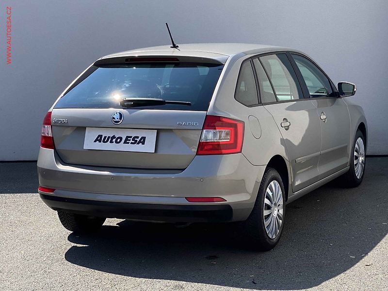 Škoda Rapid (2016) 1.2 TSi, Style, TZ - fotka 4 z 16