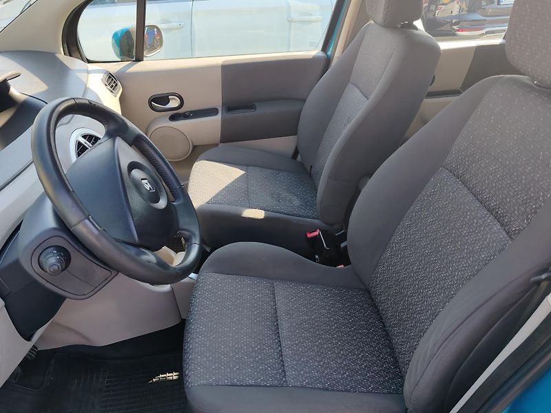 Renault Modus 1.6 i 65tkm - fotka 11 z 22