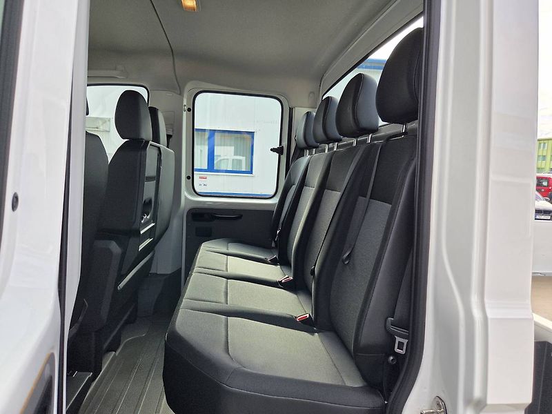 Volkswagen Crafter 35 L4 2.0 TDi 130 kW valník 7m - fotka 25 z 31