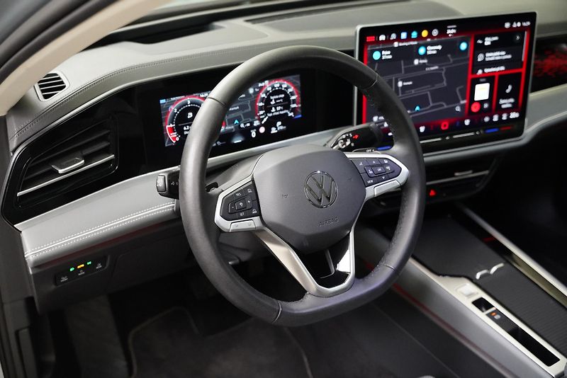 Volkswagen Passat - fotka 14 z 29