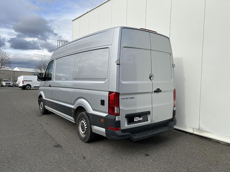 Volkswagen Crafter 2.0 TDI L2 H2 - fotka 6 z 22