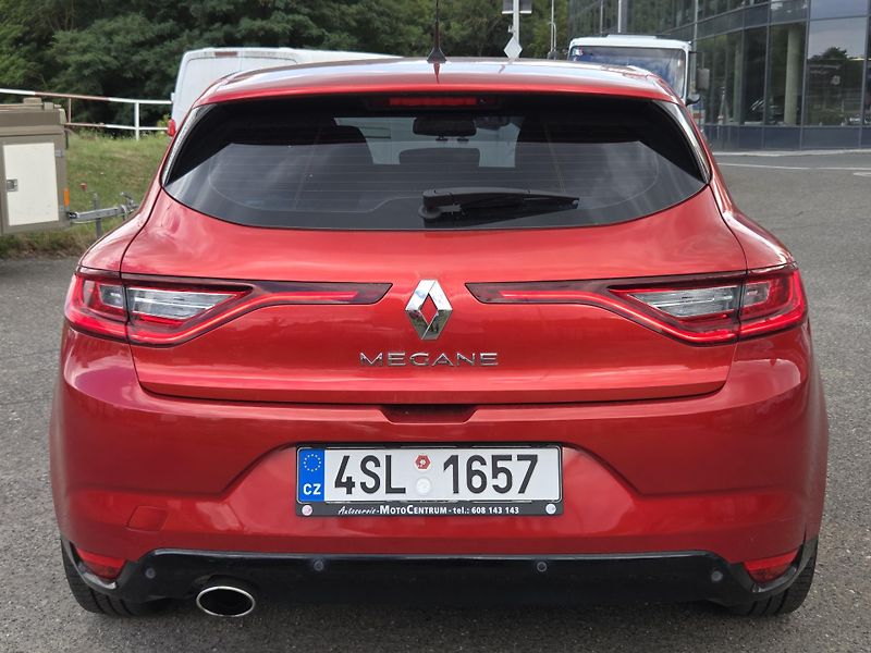 Renault Mégane 1,2TCe 92kw 1.MAJITEL  - fotka 5 z 11