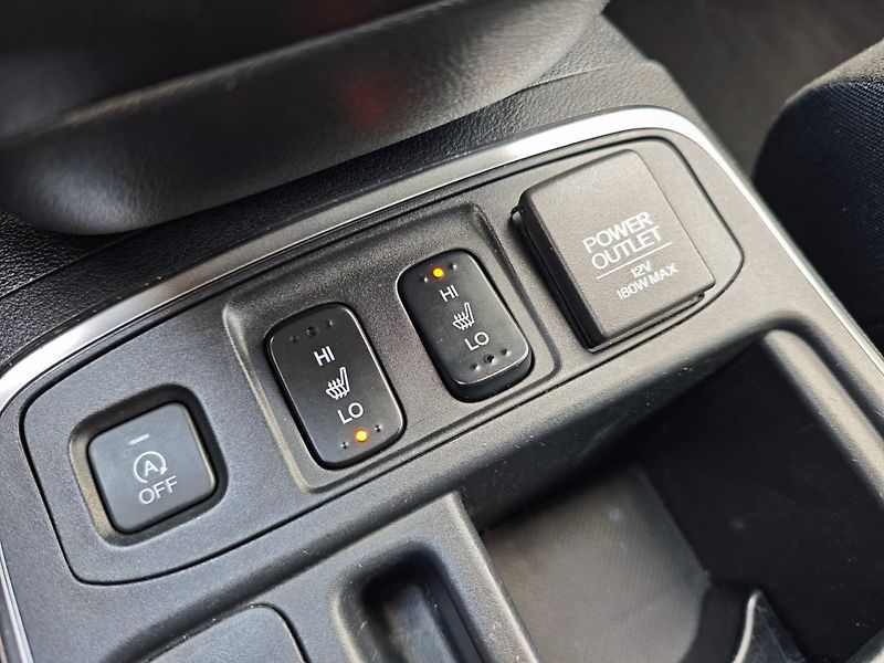 Honda CR-V (2015) 2.0 i-VTEC Elegance REZERVACE - fotka 25 z 40