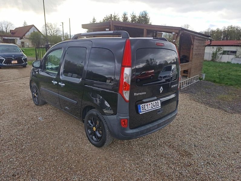 Renault Kangoo (2018) 1.2 Tce ECO 2x b.dveře - fotka 6 z 16