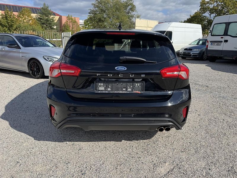 Ford Focus (2018) 2.0TDCi 110KW 1.Majitel ST  - fotka 6 z 27