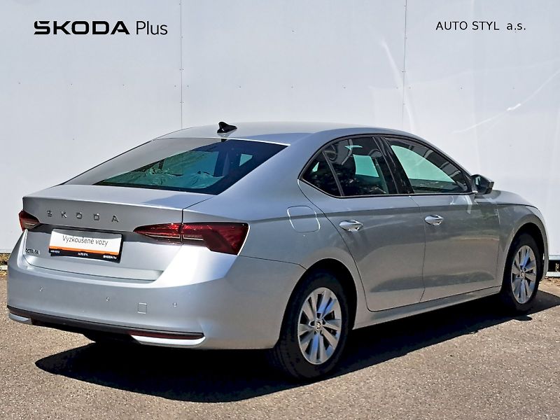 Škoda Octavia (2024) Selection 2.0 TDI 85kW - fotka 2 z 22
