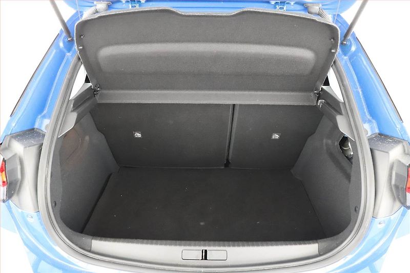 Opel Corsa (2023) 1.2 Turbo, Navi, Tempomat - fotka 18 z 19
