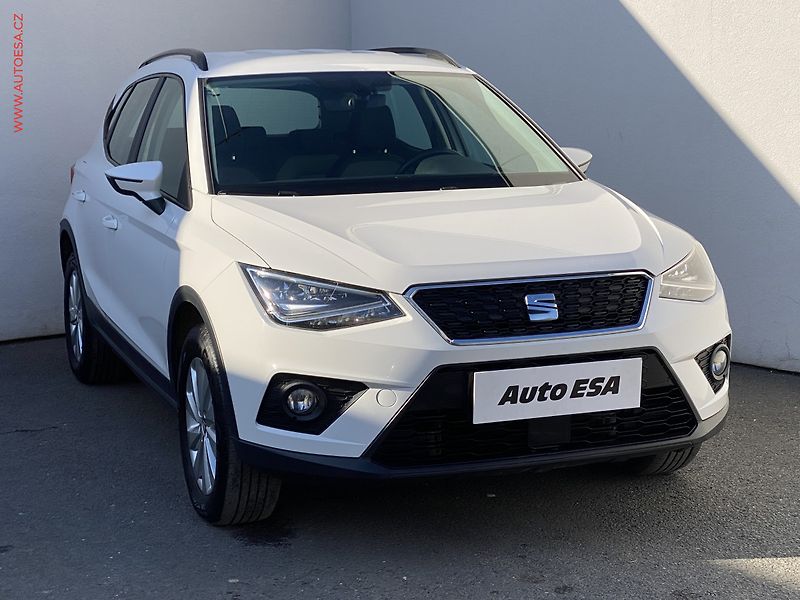 Seat Arona (2019) 1.6 TDi, Style, LED, TZ - fotografie inzerátu