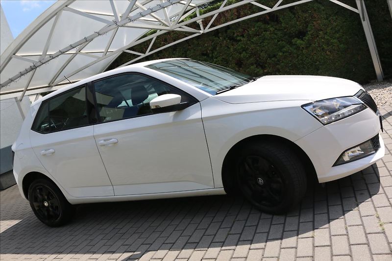 Škoda Fabia 1,0 ČR, 1. Majitel - fotka 5 z 33