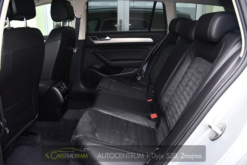 Volkswagen Passat 2,0TDi DSG NAVI 2xKOLA  - fotka 14 z 51