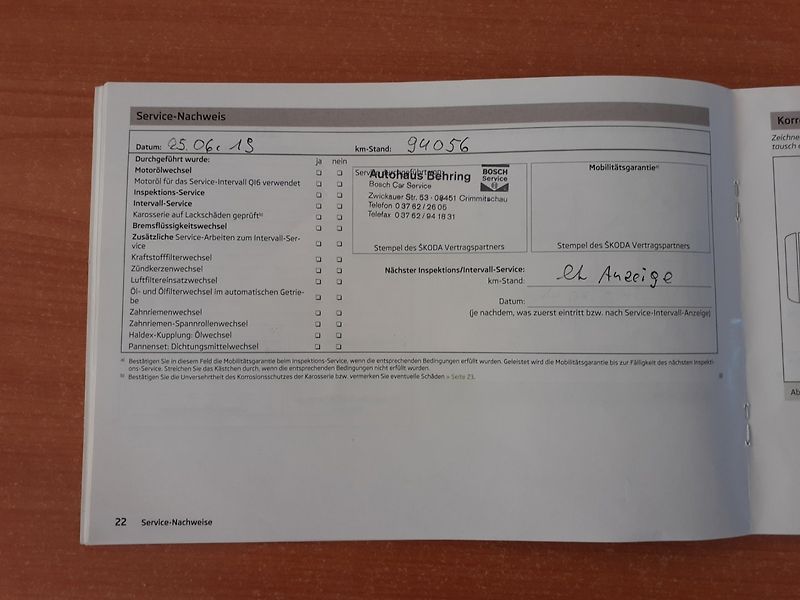 Škoda Octavia (2012) KOMBI 1.4 TSI - fotka 35 z 38