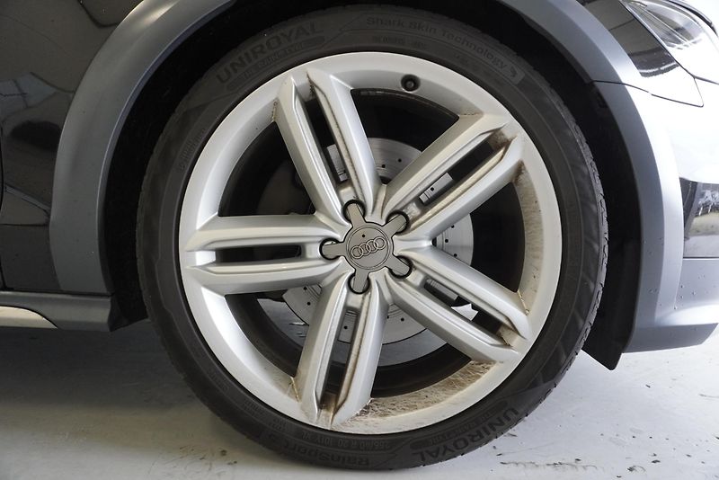 Audi A6  3.0 TDI QUATTRO AUT - fotka 38 z 45