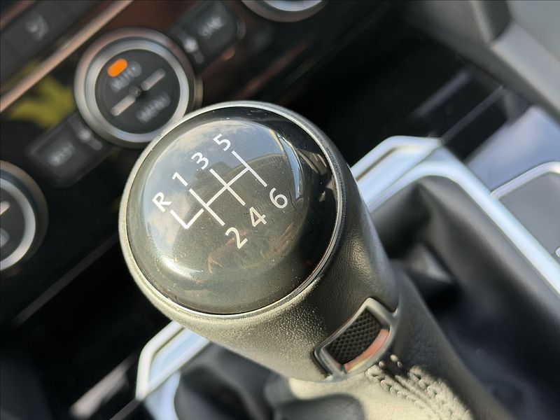 Volkswagen Passat 2,0 110kW R-LINE 93tKm ČR DPH - fotka 20 z 41