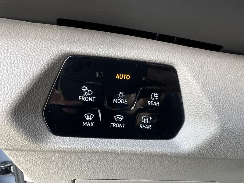 Volkswagen Multivan (2024) 2,0TDi 110kW BULLI DSG - fotka 28 z 44