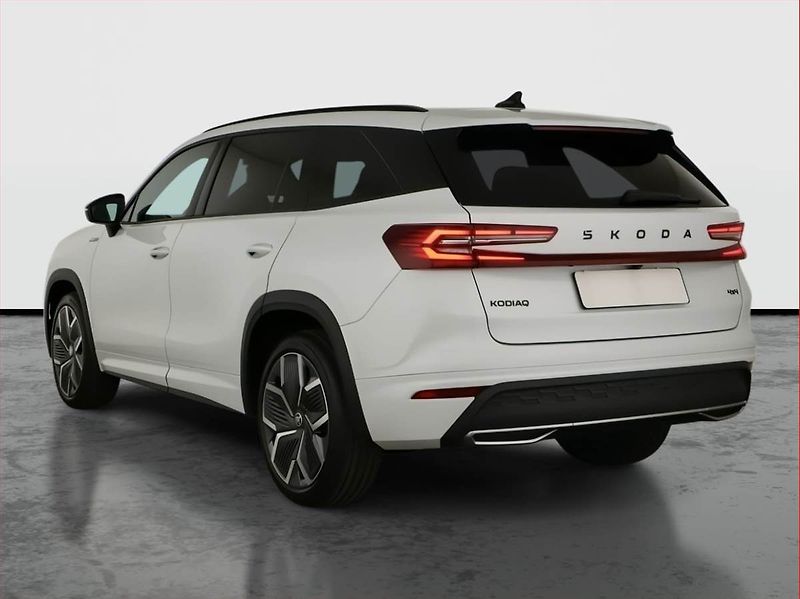 Škoda Kodiaq (2024) 2.0 TDI, Sportline, 4x4 - fotka 4 z 20
