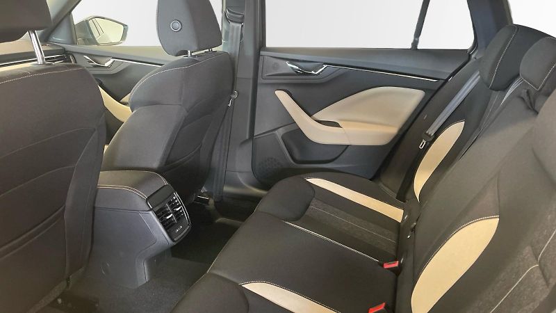Škoda Kamiq (2023) Style 1.0TSI 81kW DSG - fotka 7 z 29