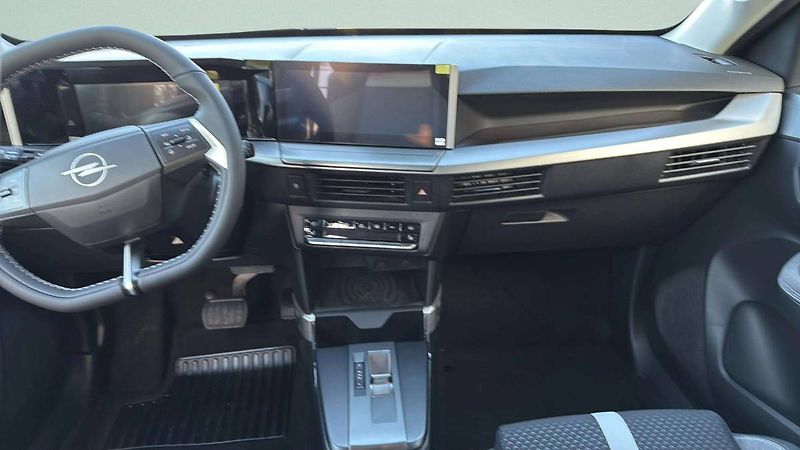 Opel Frontera (2025) GS Hybrid 1.2 TURBO (107kW/145 - fotka 15 z 26