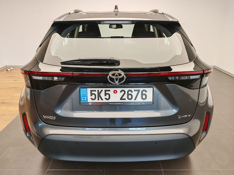 Toyota Yaris Cross 1.5 Hybrid eCVT Comfort 4x2 - fotka 6 z 33