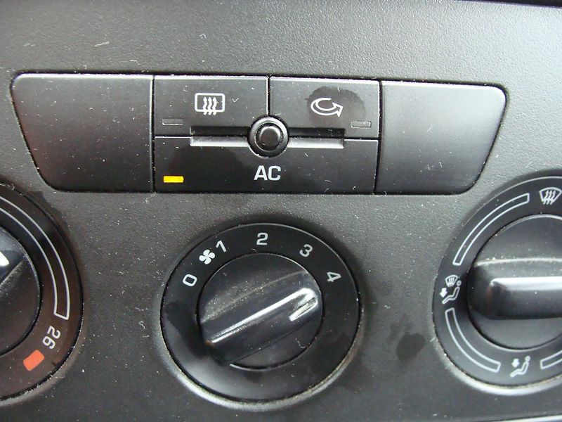 Škoda Octavia 1.9 TDi, 77 kW, 4x4, tažné - fotka 21 z 30