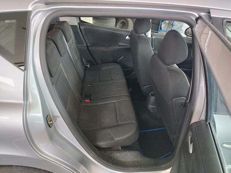 Peugeot 207 (2011) SW,1,4I,70KW,KLIMA,naj.115tkm - fotka 10 z 17