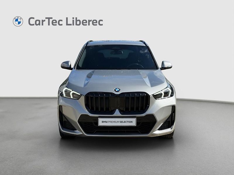 BMW X1 xDrive23i - fotka 17 z 21