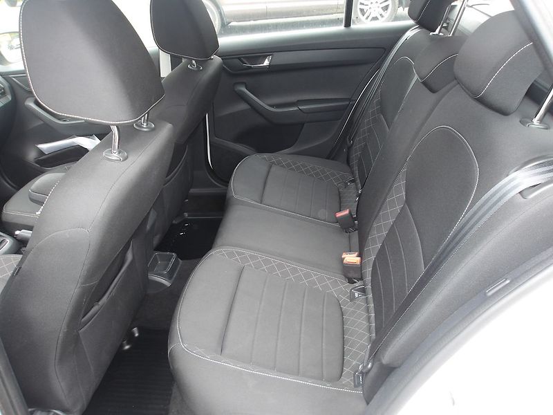Škoda Fabia 1,0TSi  ČR 2x KLOLA ! - fotka 30 z 35