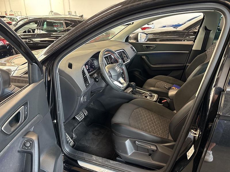 Seat Ateca (2025)  FR 2.0 TDI , LED, ZÁRUKA - fotka 11 z 12