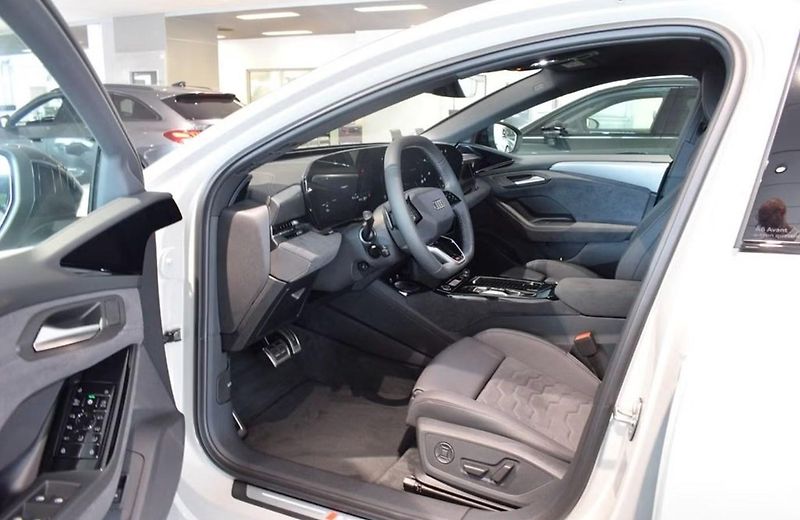 Audi A6 Avant e-tron Q 360k Tech Pro Vzduch - fotka 6 z 9