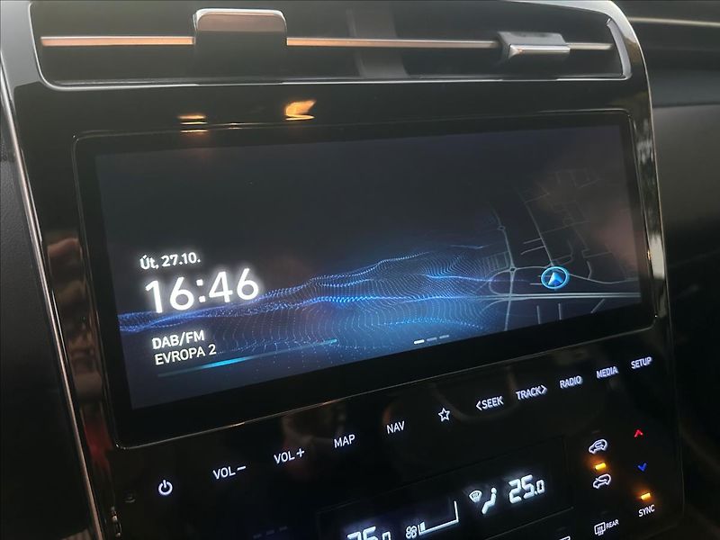 Hyundai Tucson 1,6 D HP 4WD DCT MHEV STY PR C - fotka 24 z 31