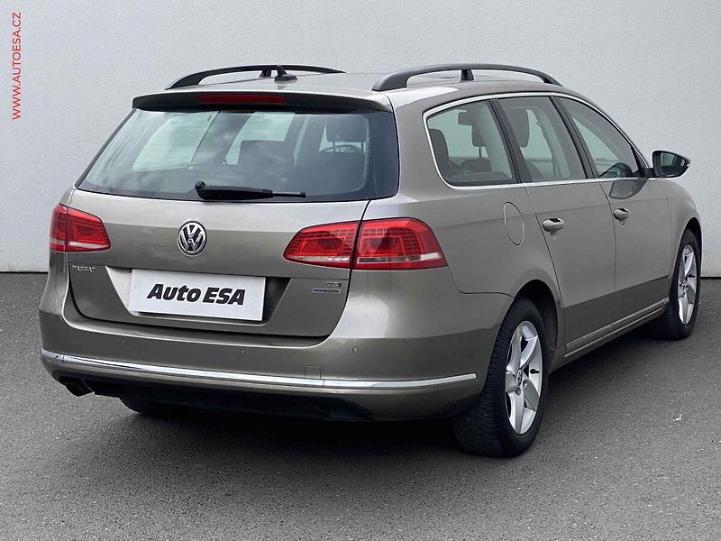 Volkswagen Passat (2013) 1.4 TSi, Comfortline, DSG - fotka 4 z 17