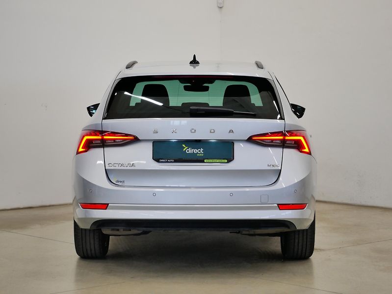 Škoda Octavia - fotka 6 z 27